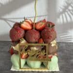CHOCOLATE STRAWBERRY CAKE (CUSTOM MADE)